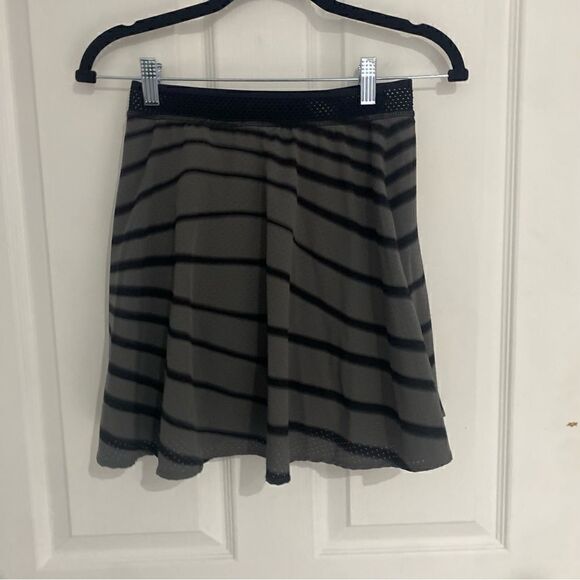 Nike Dri Fit Printed Tennis Skort Womens Size Small - Picture 3 of 6